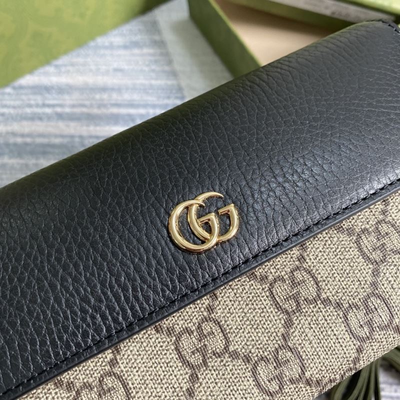 Gvc*1 purse